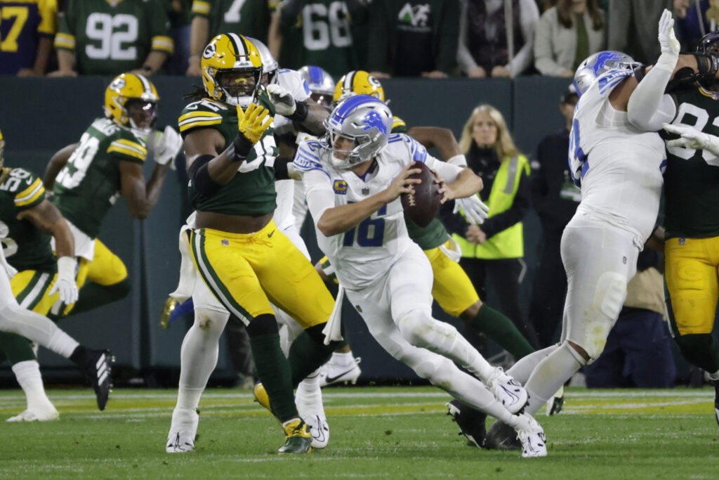 WAMC Sports Report 9/29/23: Lions top Packers 34-20 for early command of  NFC North