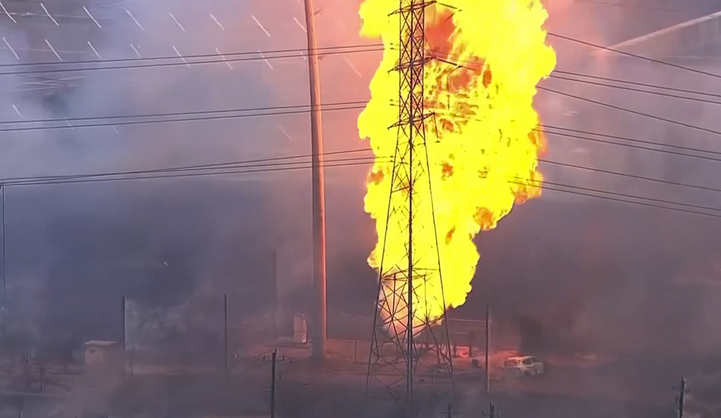 Massive Pipeline Fire Erupts Near Houston, Evacuations Ordered