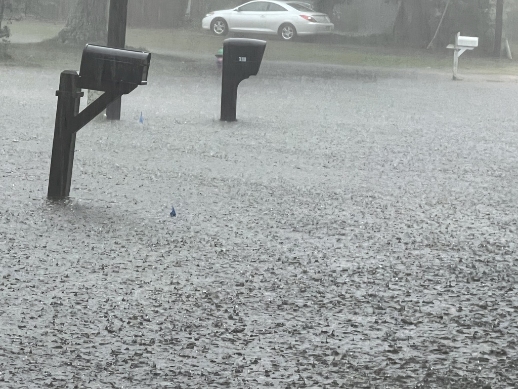 Atlantic Storm Brings Heavy Rains, Flooding to Carolina Coast