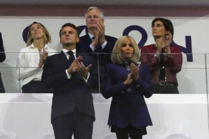 Macron Unveils New Government Led by Conservatives, Centrists