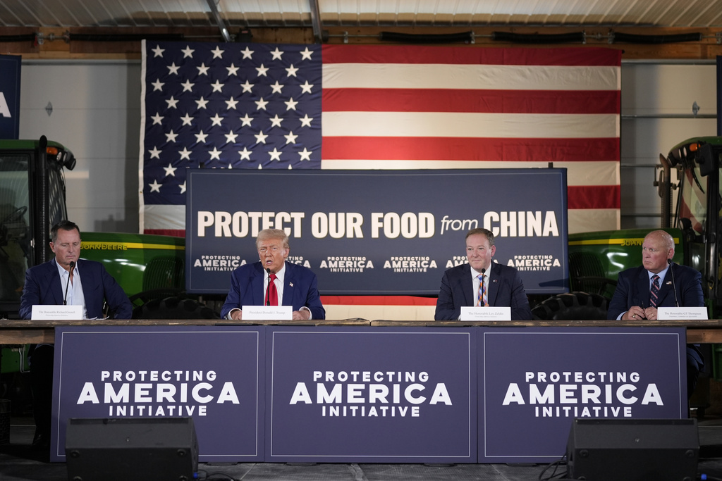 Trump Listens to Farmers, Pushes Tariffs at Pennsylvania Event