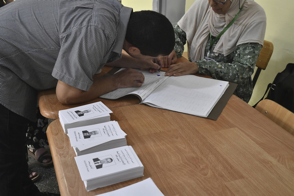 Algeria Election: Tebboune Expected to Win Amidst Low Turnout