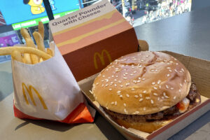 E. Coli Outbreak at McDonald’s Sickens 50, Caused by Onions