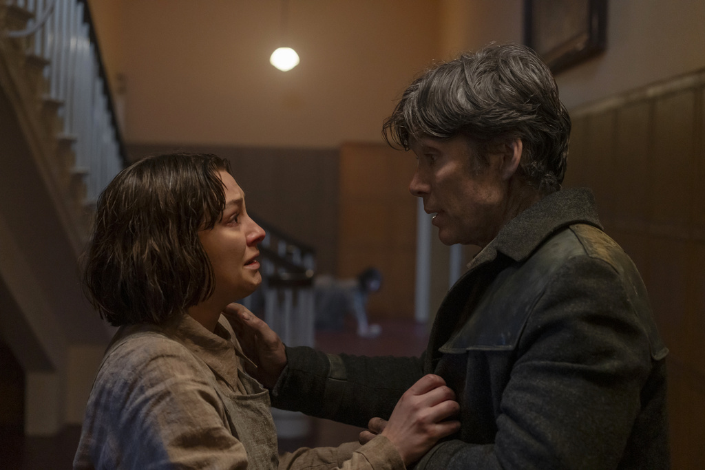 Cillian Murphy on Producing, Starring in 'Small Things Like These'