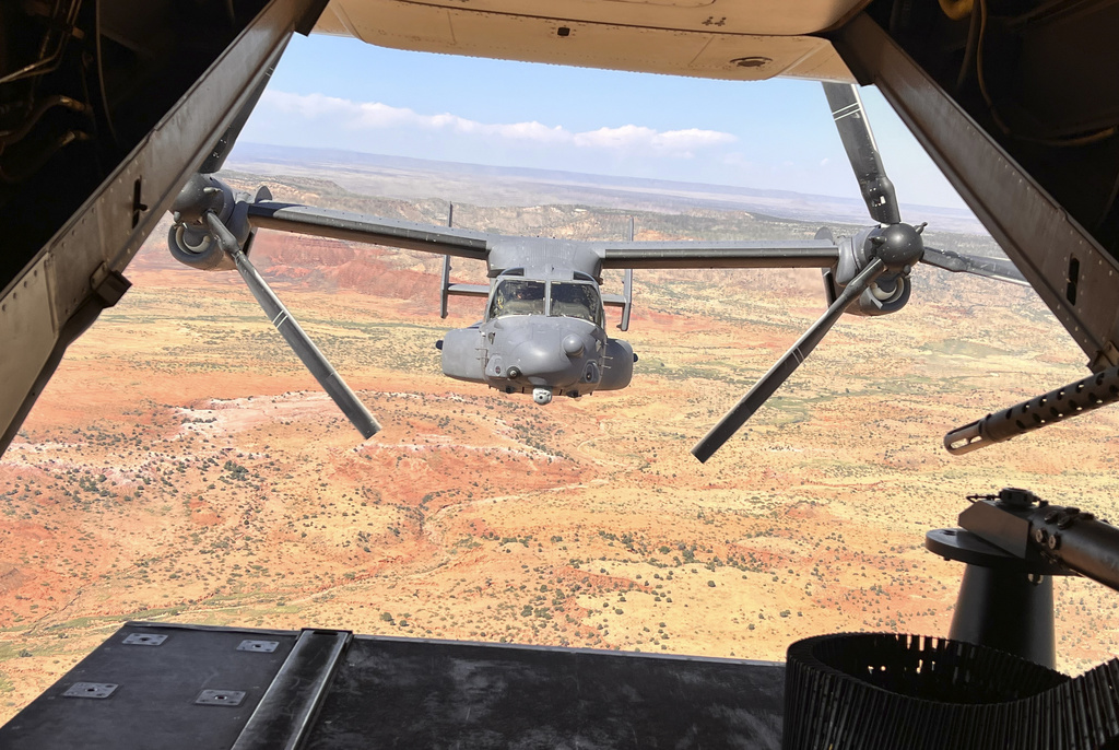 Lawmakers Urge Pentagon to Ground V-22 Ospreys