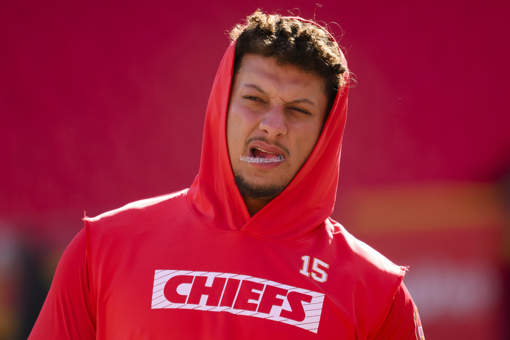 Kansas City Chiefs Stars Mahomes, Kelce Face Home Break-Ins