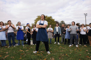 Jeremy Allen White Lookalike Contest Draws Crowd in Chicago