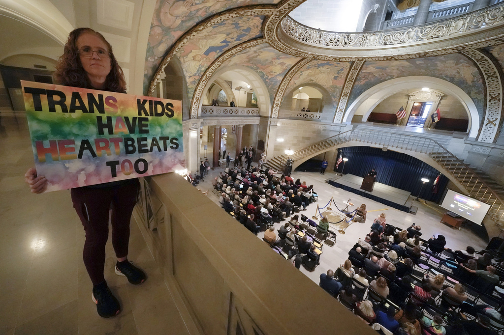 Missouri Court Upholds Ban on Gender-Affirming Care for Minors