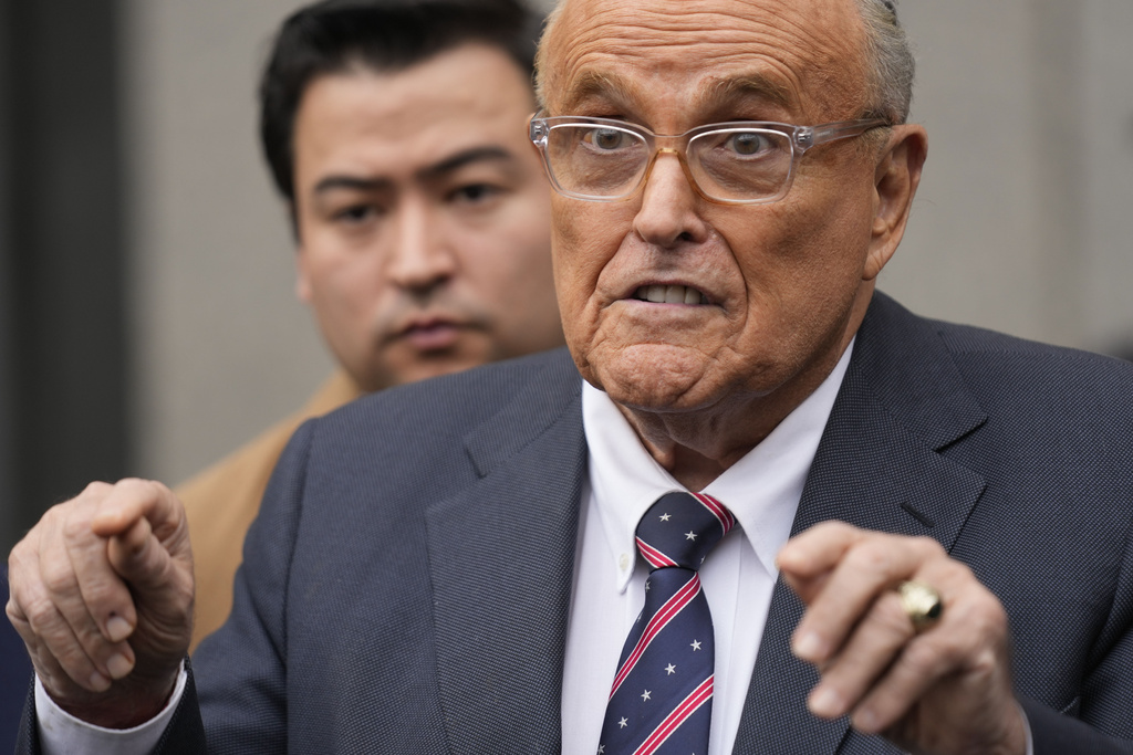 Rudy Giuliani Clashes with Judge Over Asset Turnover in Case