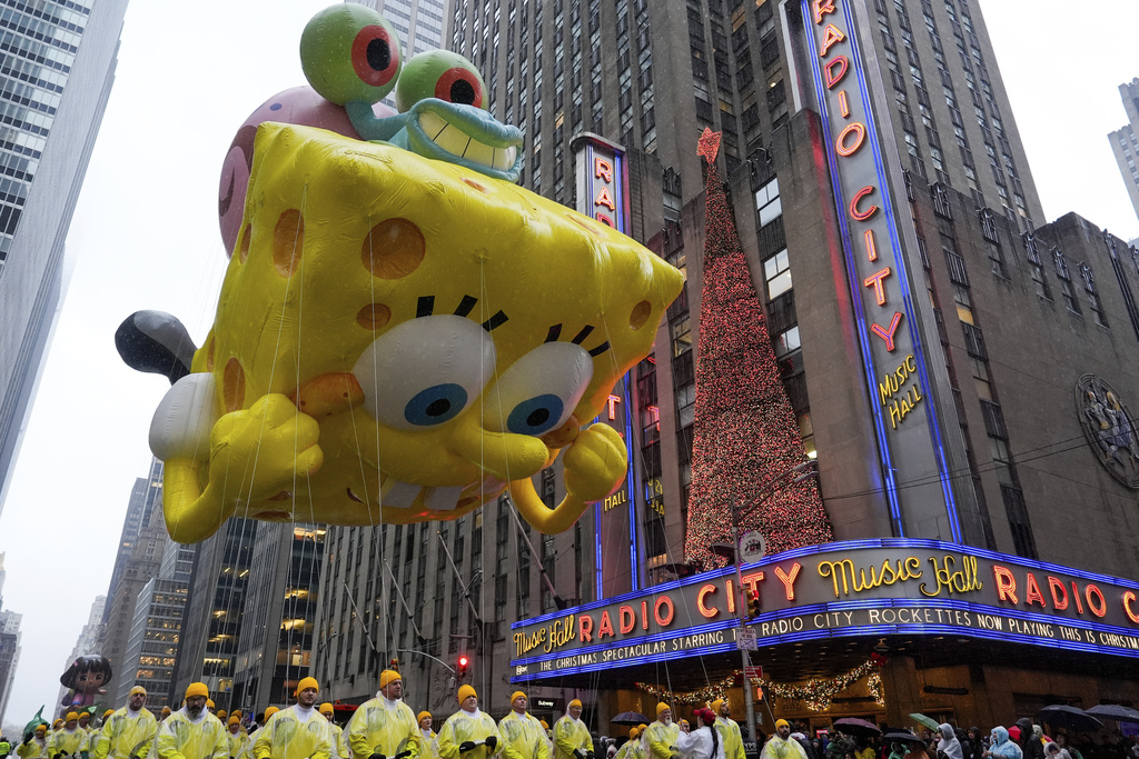 Thanksgiving Parade: Rain, Protests, and Stunning Performances