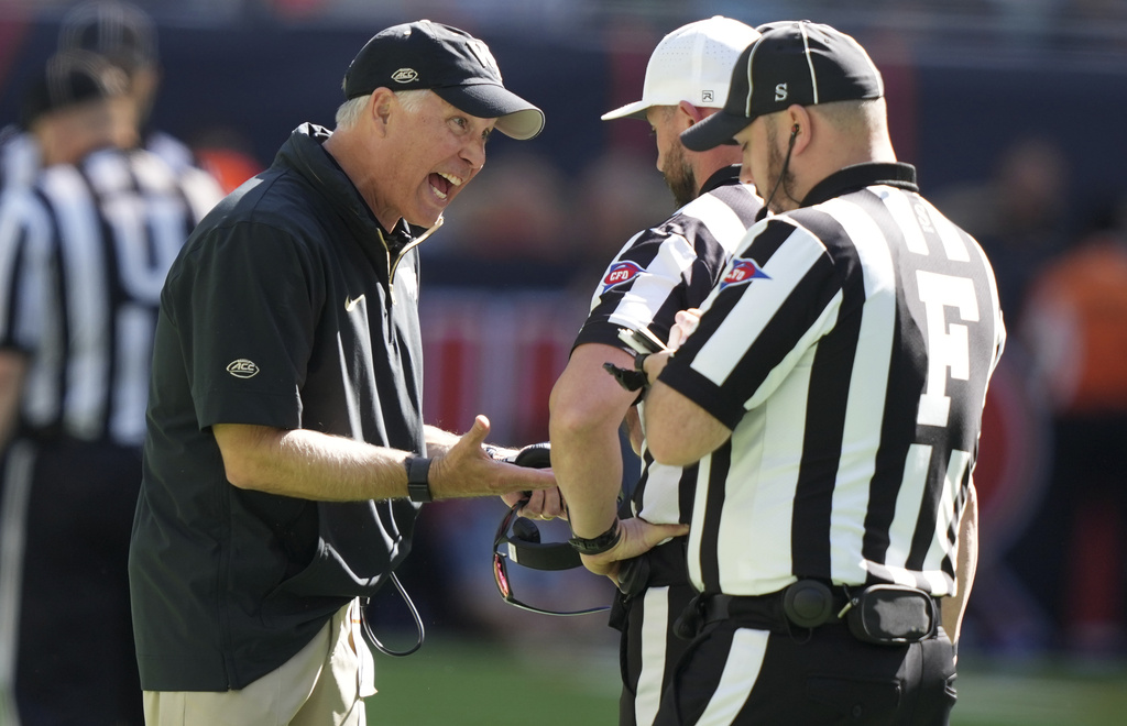 Wake Forest Coach Dave Clawson Resigns After 11-Year Tenure