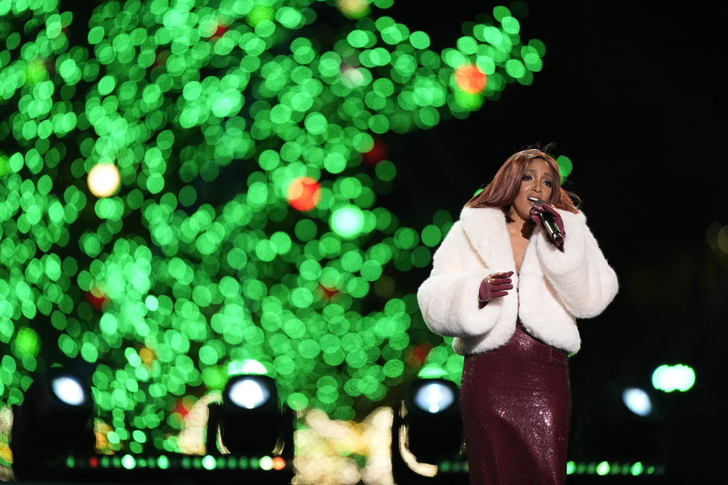 Biden’s White House Christmas Tree Lighting: A Heartfelt Farewell