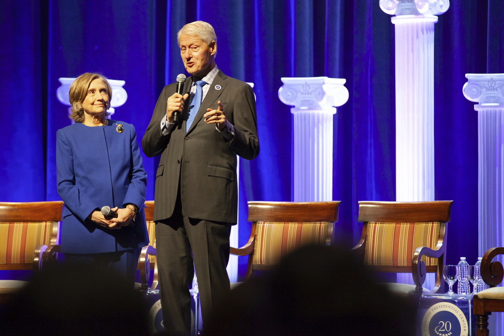 Clintons Urge Engagement After Tough Presidential Election Loss