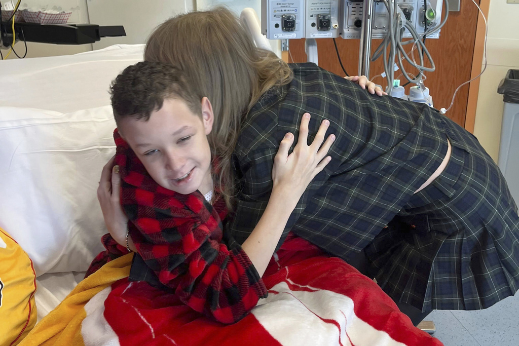 Taylor Swift Brings Joy to Young Patients at Kansas City Hospital