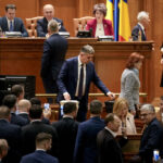 Romanian Parliament Approves Pro-European Government