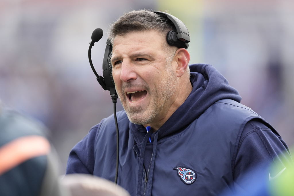 Jets Interview Mike Vrabel, Ron Rivera for Head Coach Role