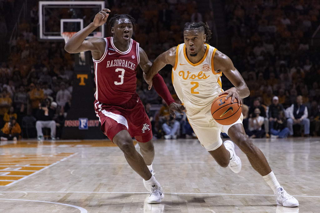 Chaz Lanier Leads No. 1 Tennessee Past No. 23 Arkansas