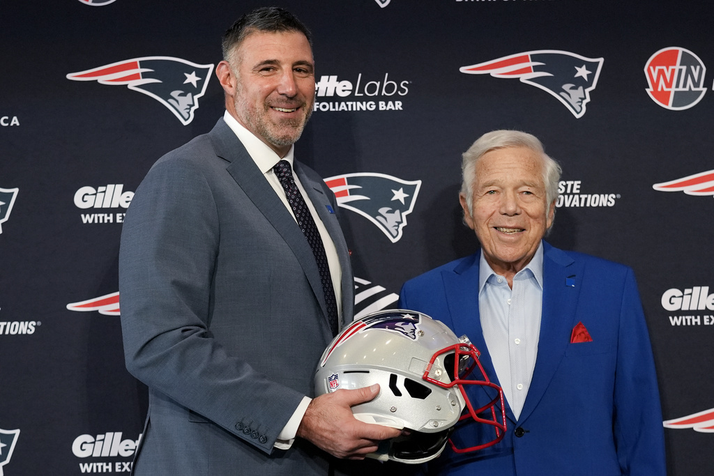 Mike Vrabel Returns as Patriots Head Coach