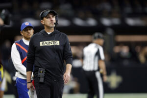 Chicago Bears Hire Dennis Allen, Declan Doyle as Coordinators