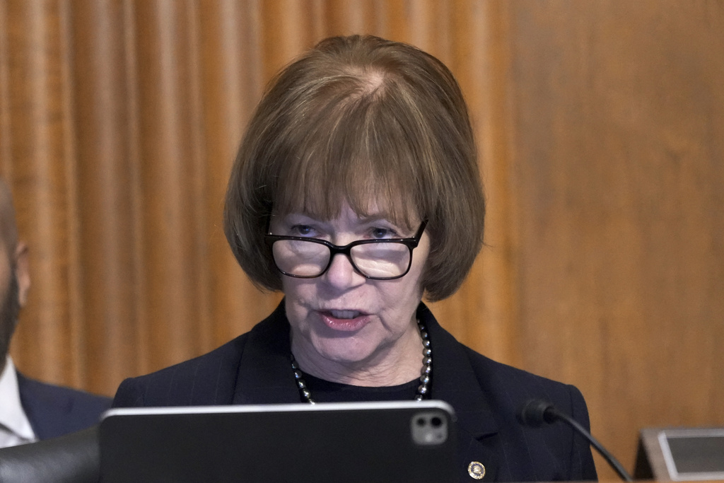 Minnesota Senate Seat Open as Tina Smith Announces Retirement