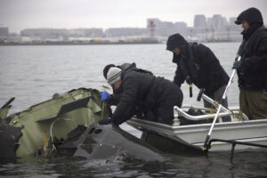 American Airlines Jet, Army Helicopter Collide Over Potomac