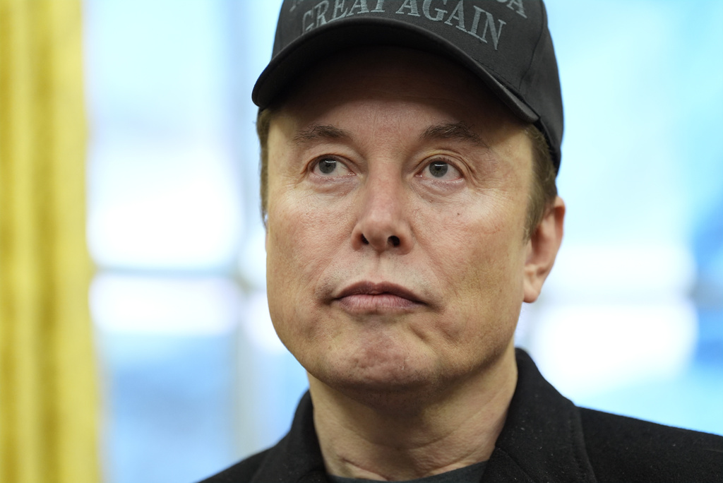 White House Denies Elon Musk Runs Federal Efficiency Team