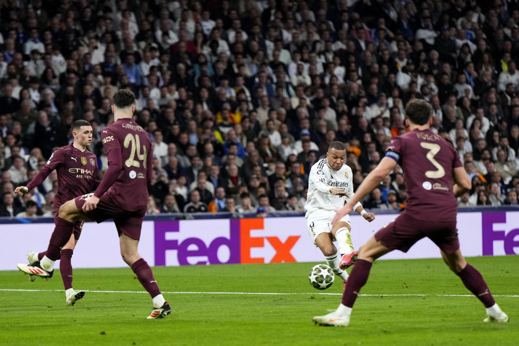 Mbappé Hat Trick Sends Real Madrid Past Man City in UCL