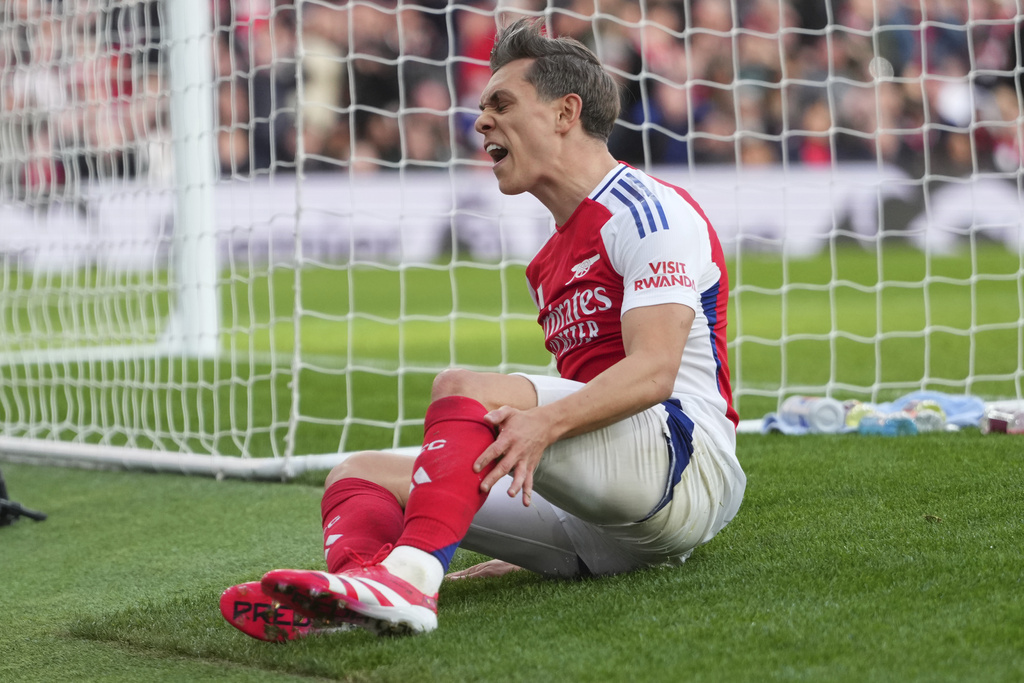 Arsenal’s Title Hopes Dented by West Ham Defeat, Striker Woes