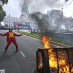 Police Use Tear Gas, Water Cannons as Protests Hit Buenos Aires