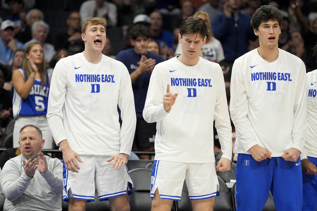 Duke Advances to ACC Semifinals Despite Flagg, Brown Injuries