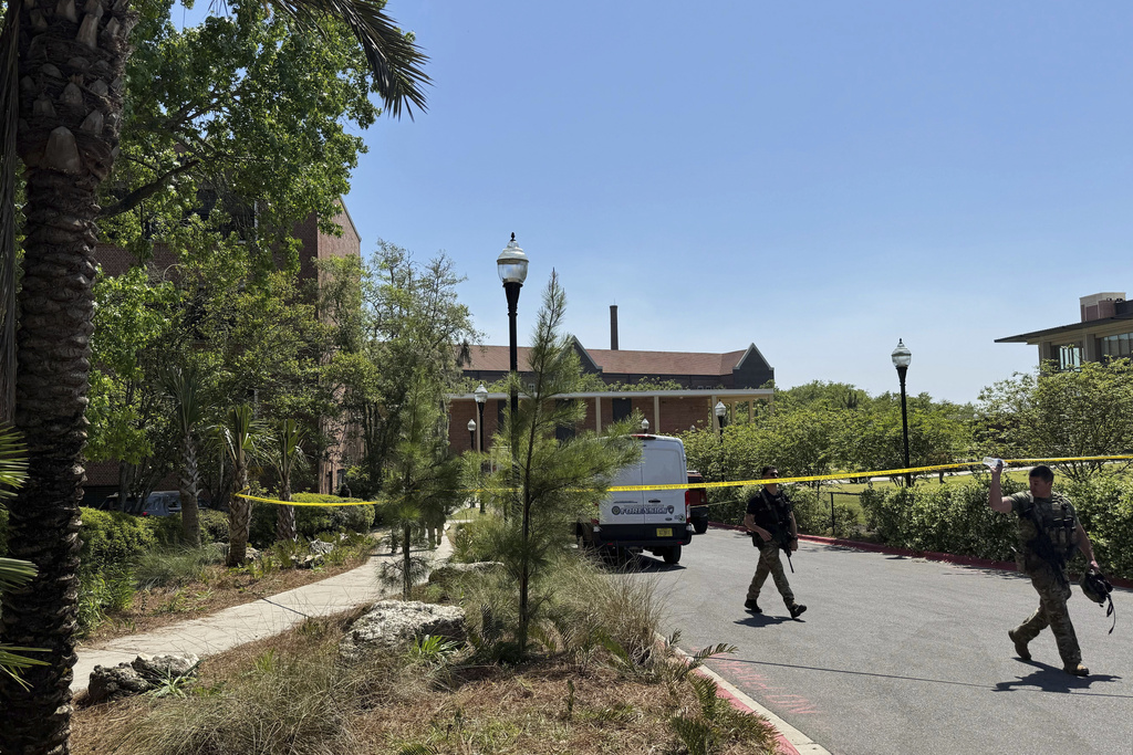 Florida State Cancels Sports After Deadly Campus Shooting