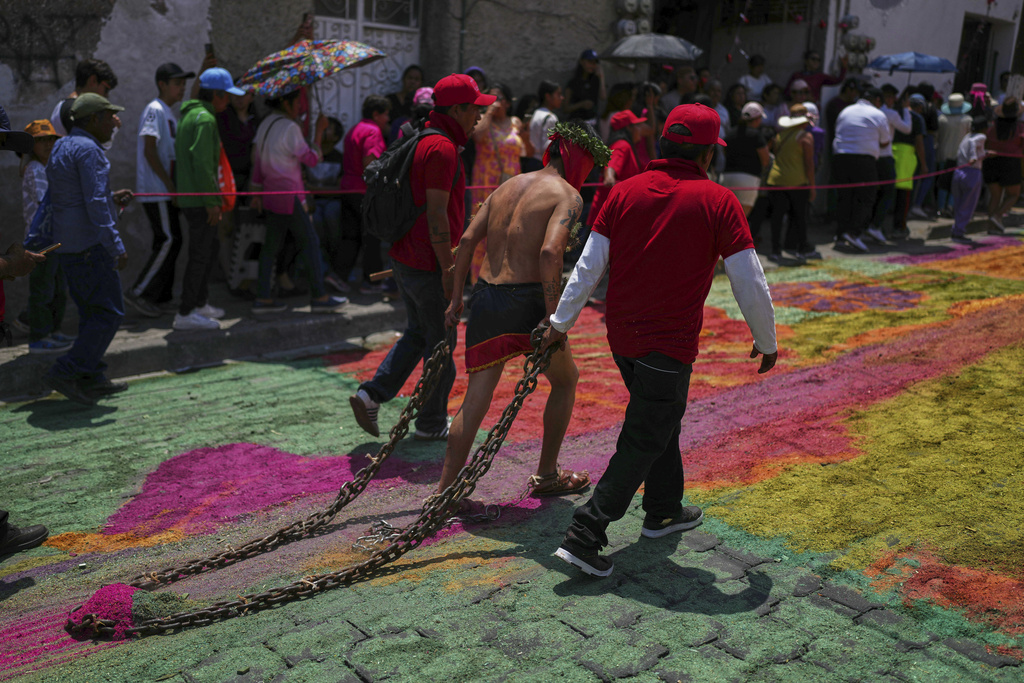 Good Friday Ritual Fades as Faith Declines in Mexico